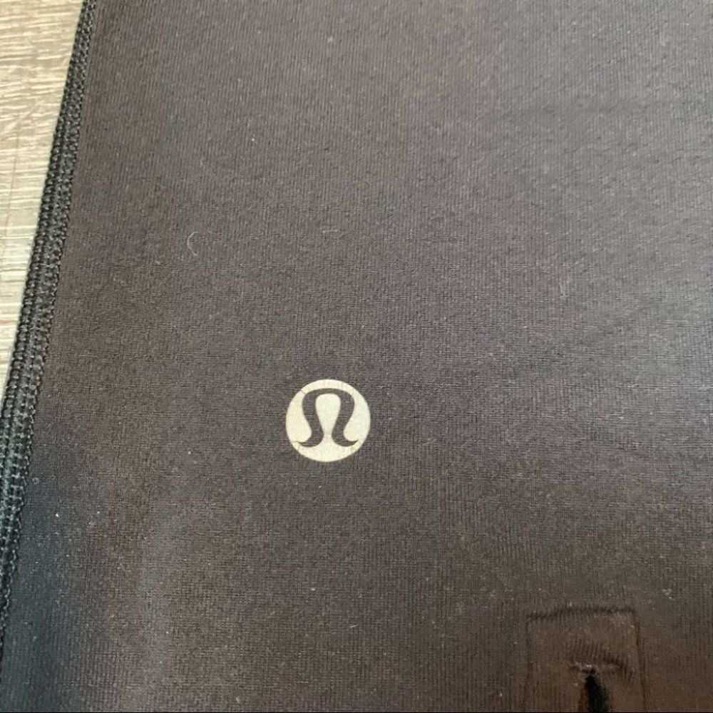 Lululemon Black Size 6 Gather and Crow Crop Leggings - Picture 7 of 13